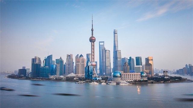 上海市十六届人大常委会第13次会议召开，这两部法规表决通过 ...