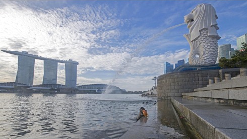 新加坡总理李显龙交棒黄循财，任内20年访华多达14次